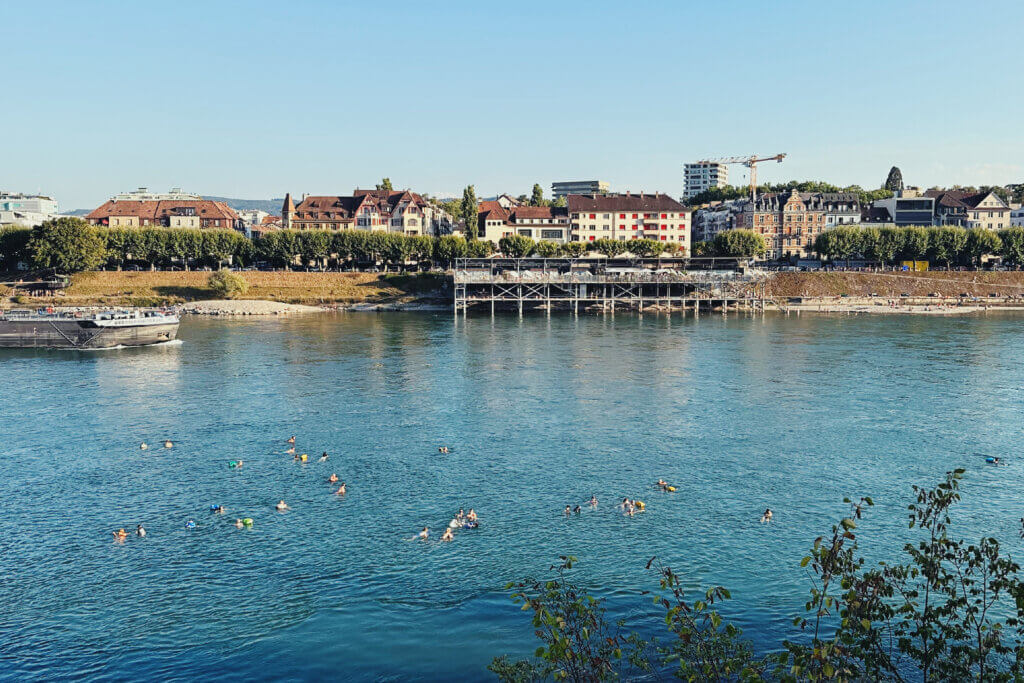 Matthias Maier | Blog | Week 34 2023 | People drifting down the river Rhine on a hot summer evening