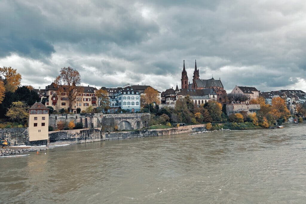 Matthias Maier | Blog | Week 46 2023 | Basel Cathedral and Houses on the Rhine