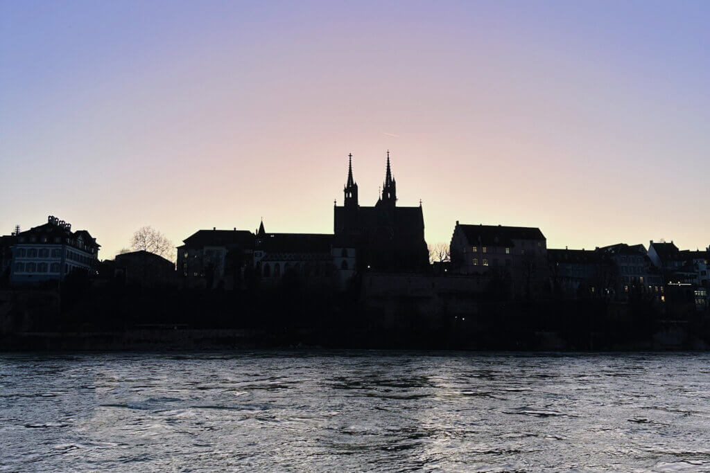 Matthias Maier | Stories | Week 51 2023 - Silhouette of Basel cathedral