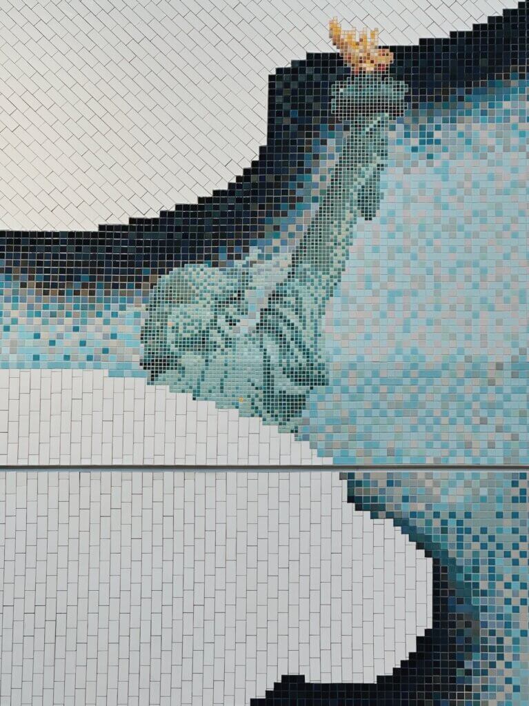Matthias Maier | La Guardia mosaic