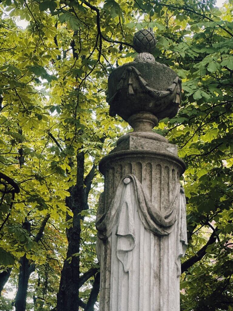 Matthias Maier | Fountain under the chestnut trees