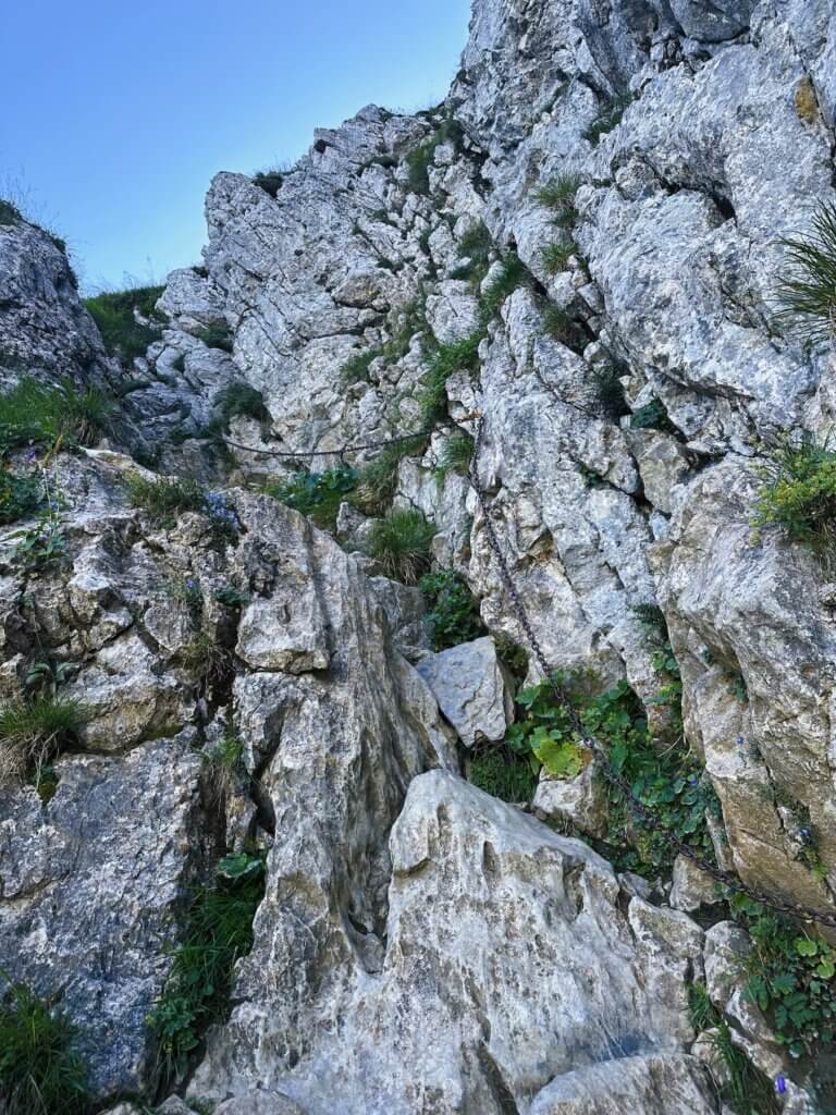 Matthias Maier | Path through the rocks