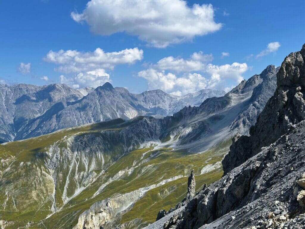 Matthias Maier | Looking into the next valley