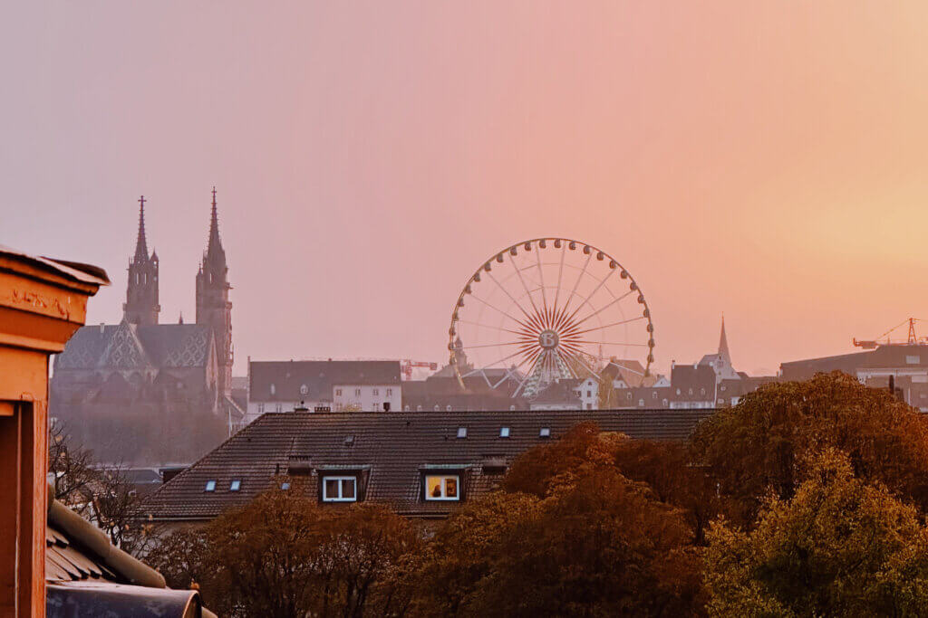 Matthias Maier | Stories | Week 43 2024 | Ferries Wheel next to Basel's cathedral