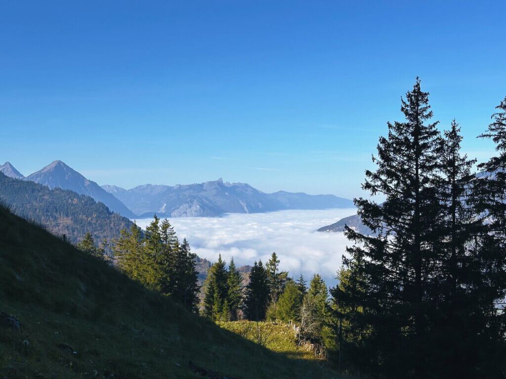 Matthias Maier | Fog over Lake Thun