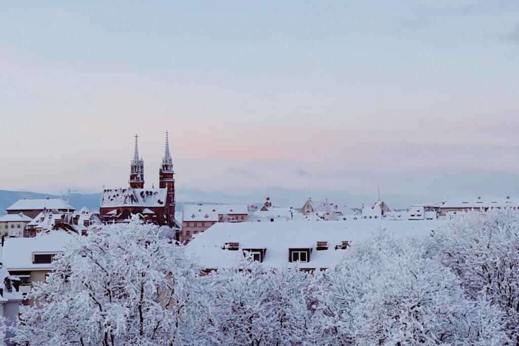 Matthias Maier | Stories | Week 47 2024 | Snow covered view from home to the cathedral of Basel