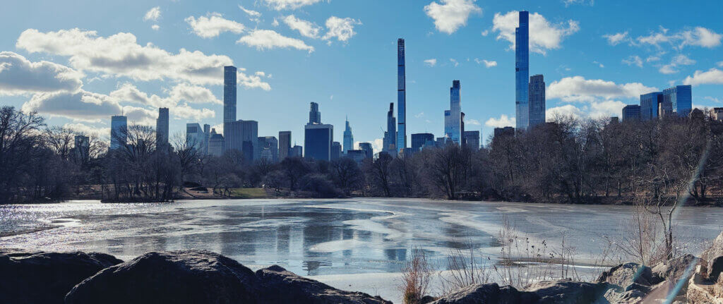 Matthias Maier | Stories | Week 03 2025 | Frozen Lake in central Park