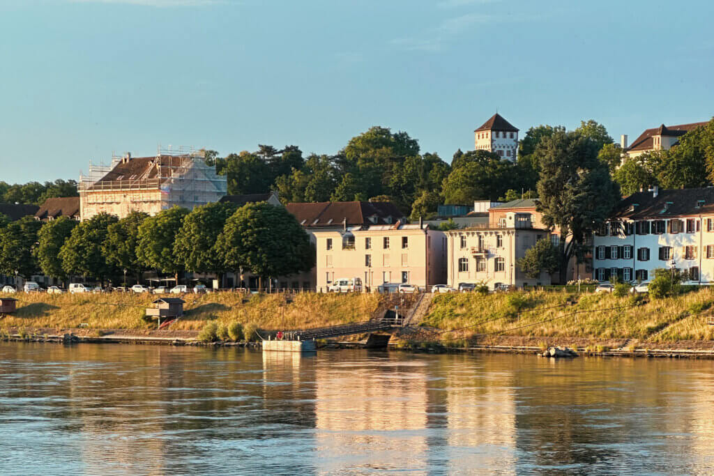 Matthias Maier | Stories | Week 27 2025 | Early morning at the river in Basel