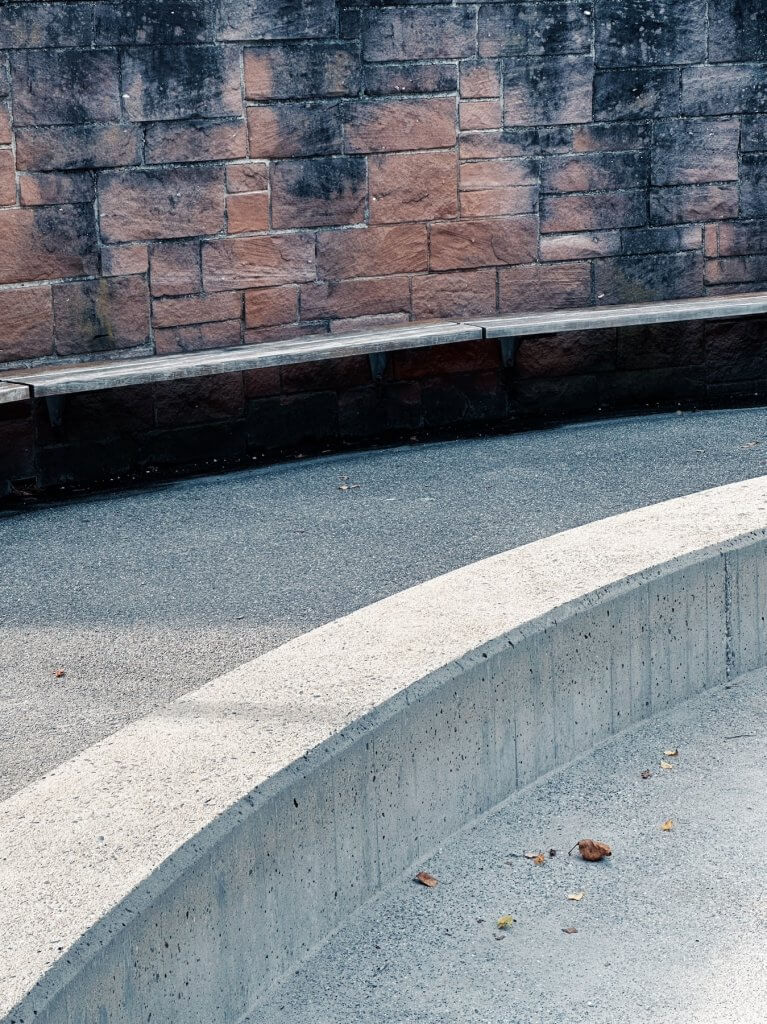 Matthias Maier | Curves