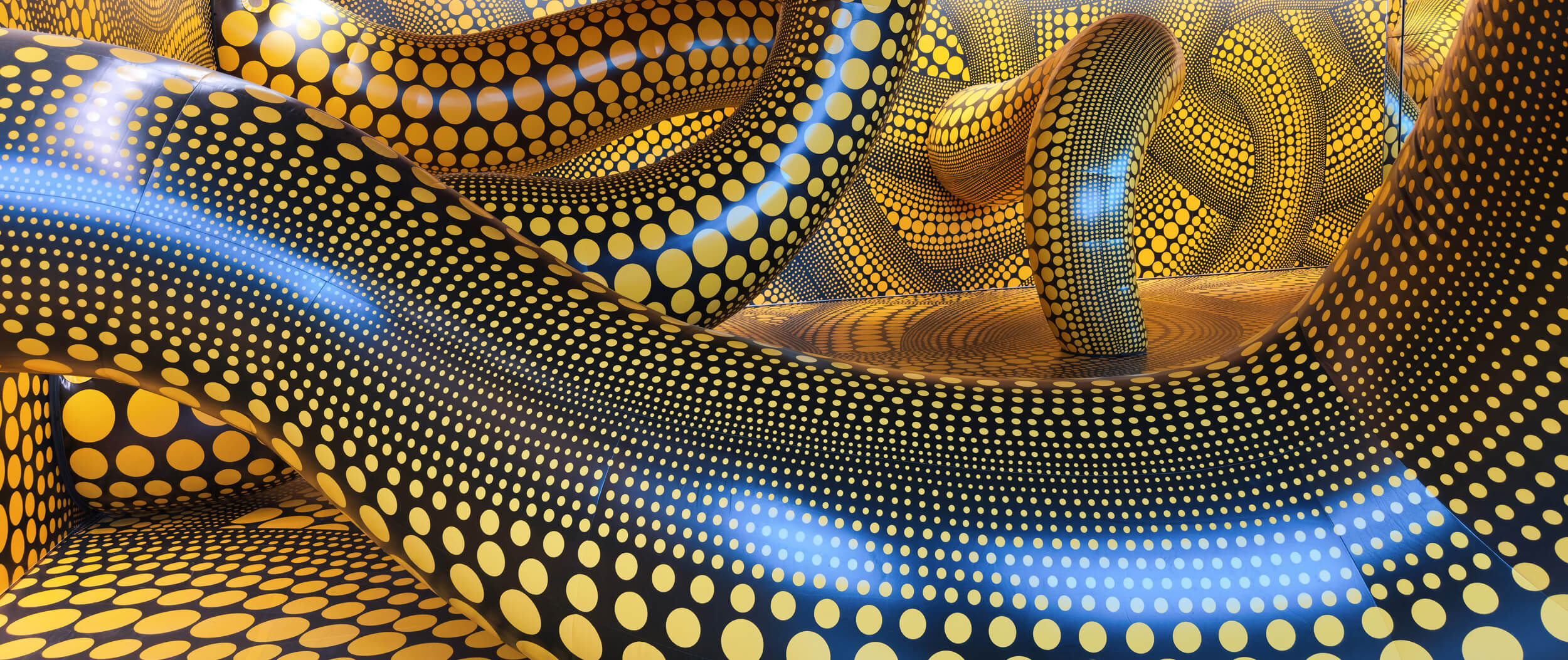 Matthias Maier | Stories | Week 47 2025 | Yayoi Kusama - Infinity Room