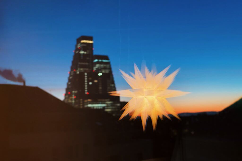 Matthias Maier | Stories | Week 48 2025 | The Christmas Star reflecting in my kitchen window